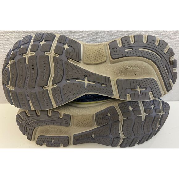 Brooks Ghost 14 Blue/Ocean/Oyster Running Shoes. Size 9(W). - Picture 5 of 8